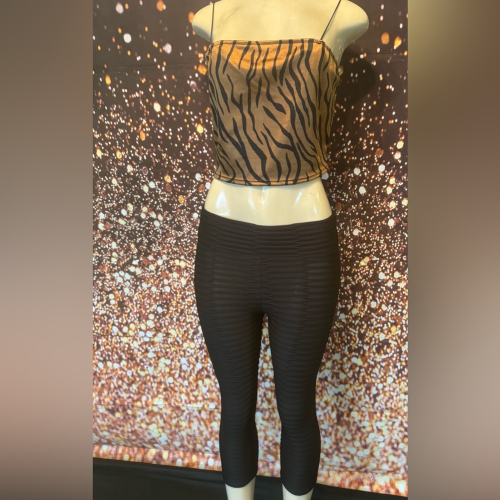 Emme Jordan Black Ribbed Capris